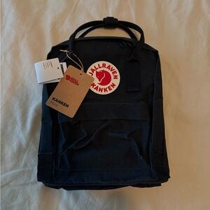 Fjällräven Kånken Mini Black Backpack